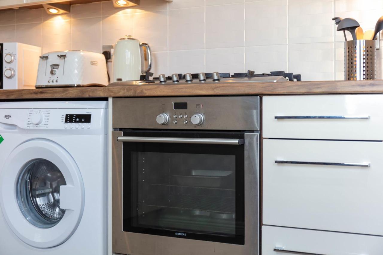 London Gate No1 - Donnini Apartments Kilmarnock Ngoại thất bức ảnh