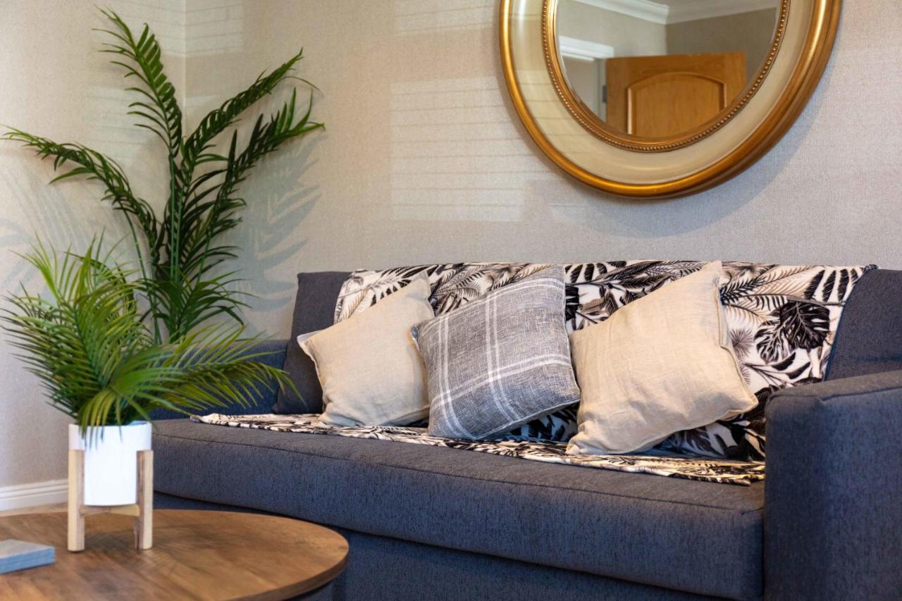 London Gate No1 - Donnini Apartments Kilmarnock Ngoại thất bức ảnh
